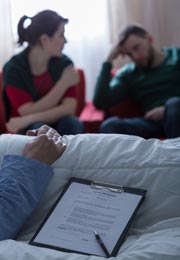 Disinherit man and woman at sickbed